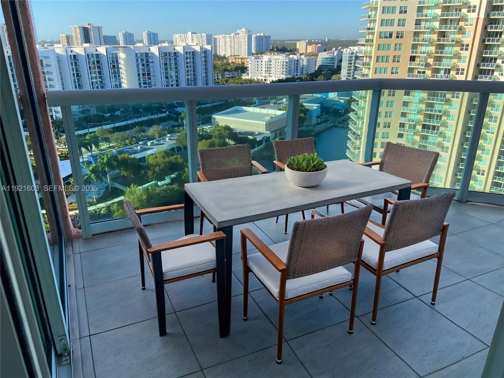 3370 Hidden Bay Dr #1914 Aventura, FL 33180