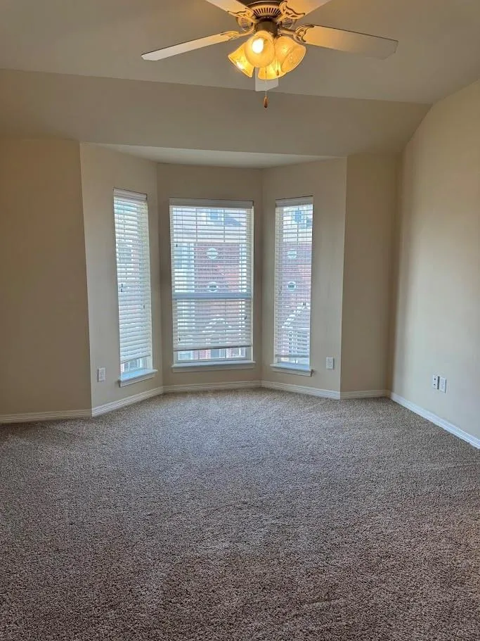 1198 Jones Butler Road #1904 College Station, TX 77840