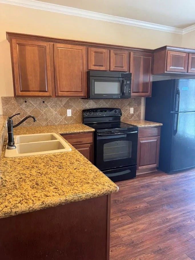 1198 Jones Butler Road #1904 College Station, TX 77840