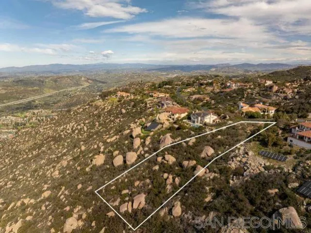 Meadow Glen Way Escondido, CA 92026