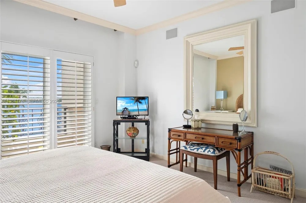 2332 Fisher Island Dr #4302 Miami Beach, FL 33109