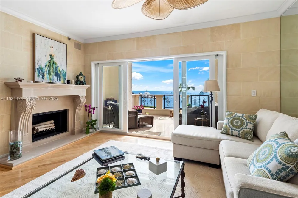 2332 Fisher Island Dr #4302 Miami Beach, FL 33109