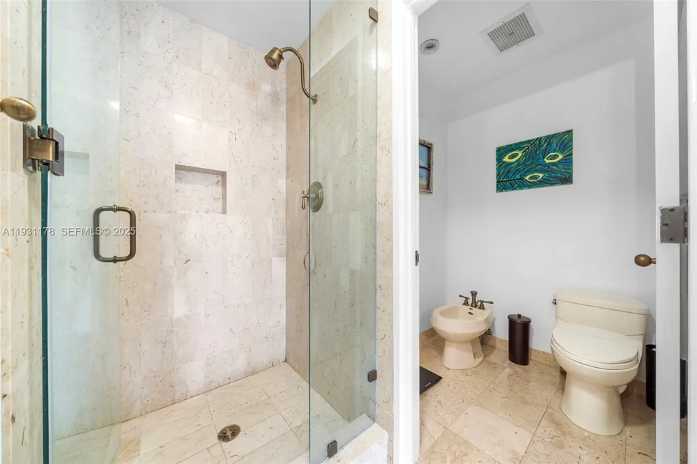 2332 Fisher Island Dr #4302 Miami Beach, FL 33109