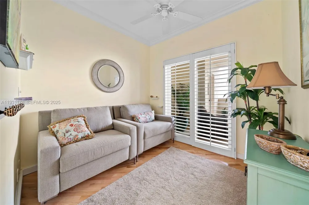 2332 Fisher Island Dr #4302 Miami Beach, FL 33109