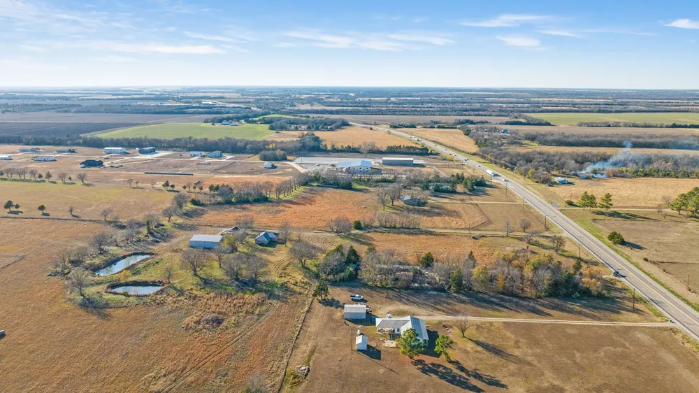 109 PRIVATE RD 24980 Brookston, TX 75421