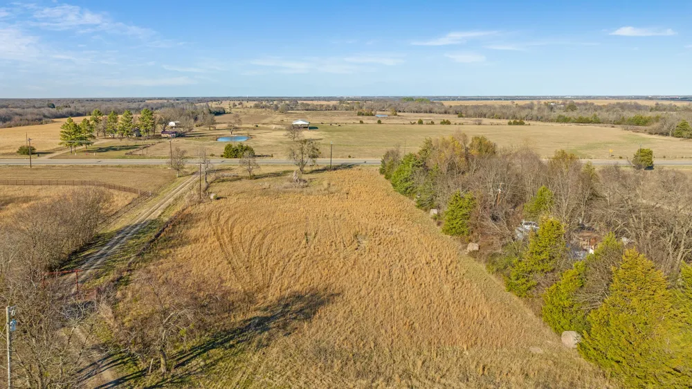 109 PRIVATE RD 24980 Brookston, TX 75421