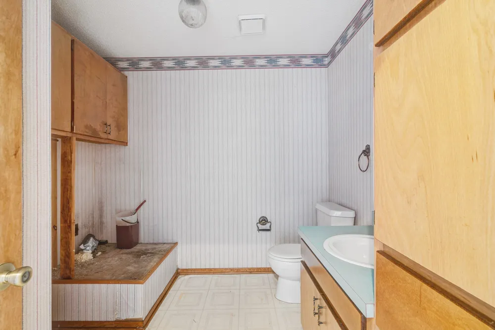 109 PRIVATE RD 24980 Brookston, TX 75421