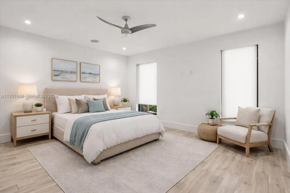 3800 Crayton Road Naples, FL 34103