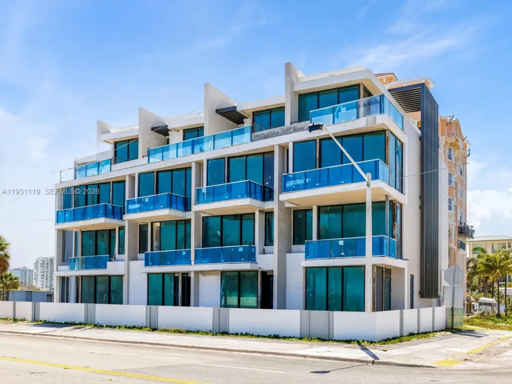 491 Ocean Blvd #4 Pompano Beach, FL 33062