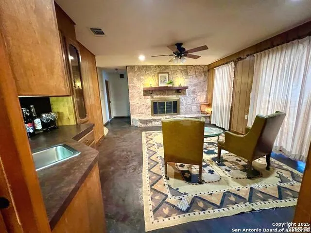 433 Fort Clark Rd Brackettville, TX 78832