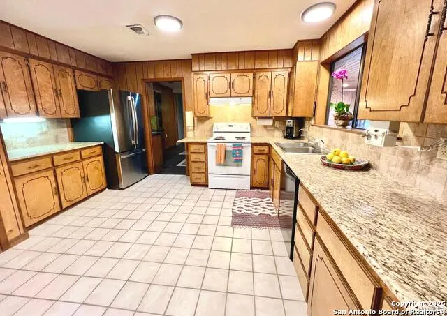 433 Fort Clark Rd Brackettville, TX 78832