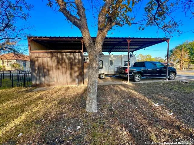 433 Fort Clark Rd Brackettville, TX 78832