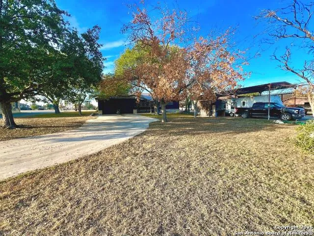 433 Fort Clark Rd Brackettville, TX 78832