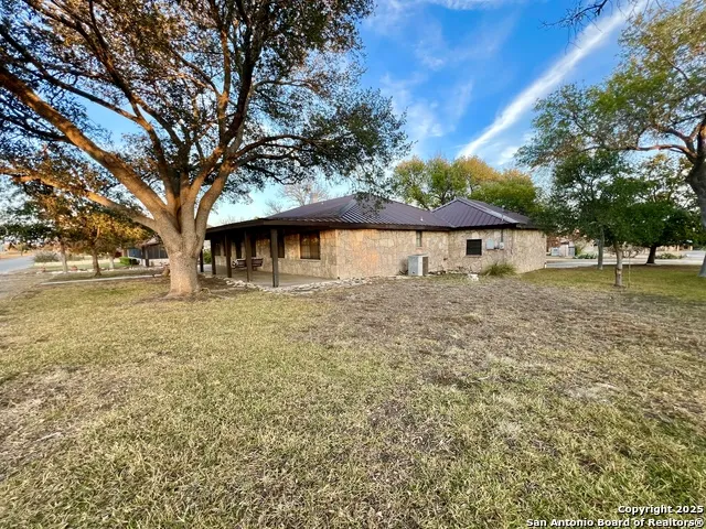 433 Fort Clark Rd Brackettville, TX 78832