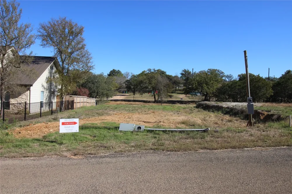 735 Birch Lane Cottonwood Shores, TX 78657
