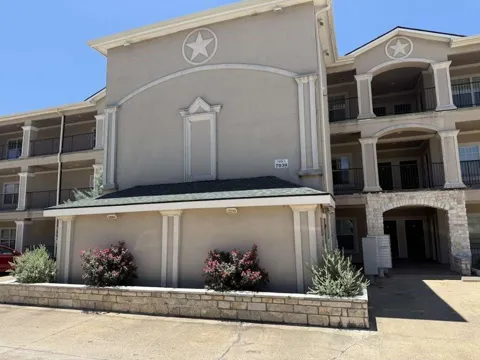 7039 Kingston Cove Lane #303