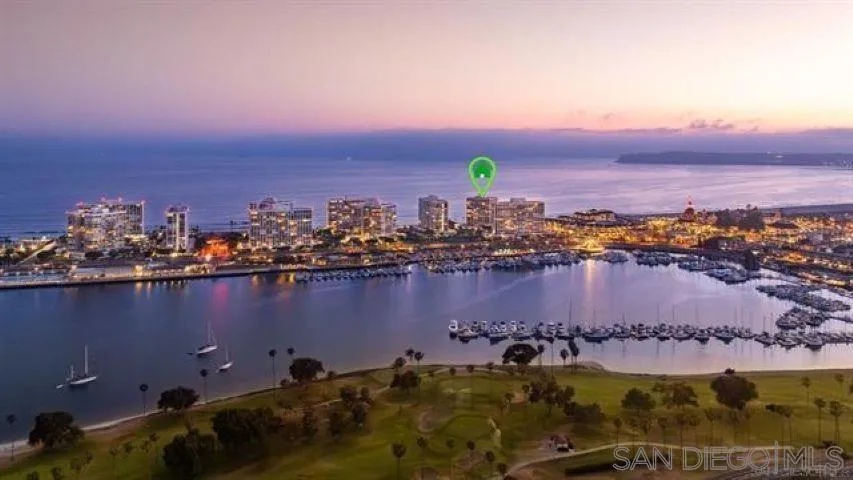 1720 Avenida Del Mundo #602 Coronado, CA 92118