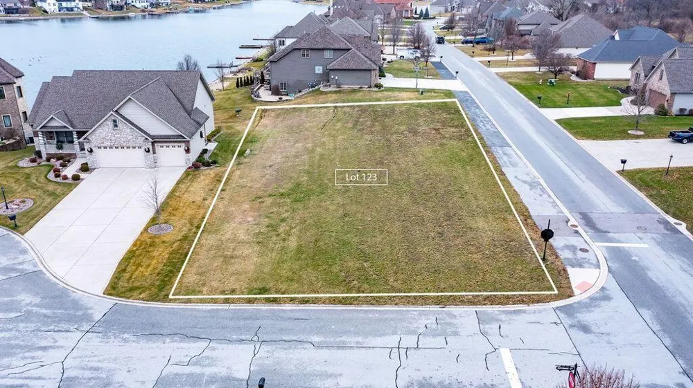 10376 Potomac Court Crown Point, IN 46307