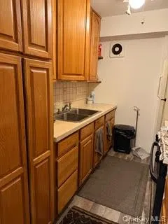 1874 Pelham Parkway S #5C Bronx, NY 10461