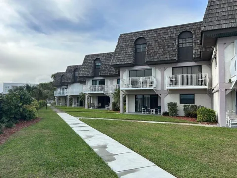 5350 OCEAN BEACH BOULEVARD #210