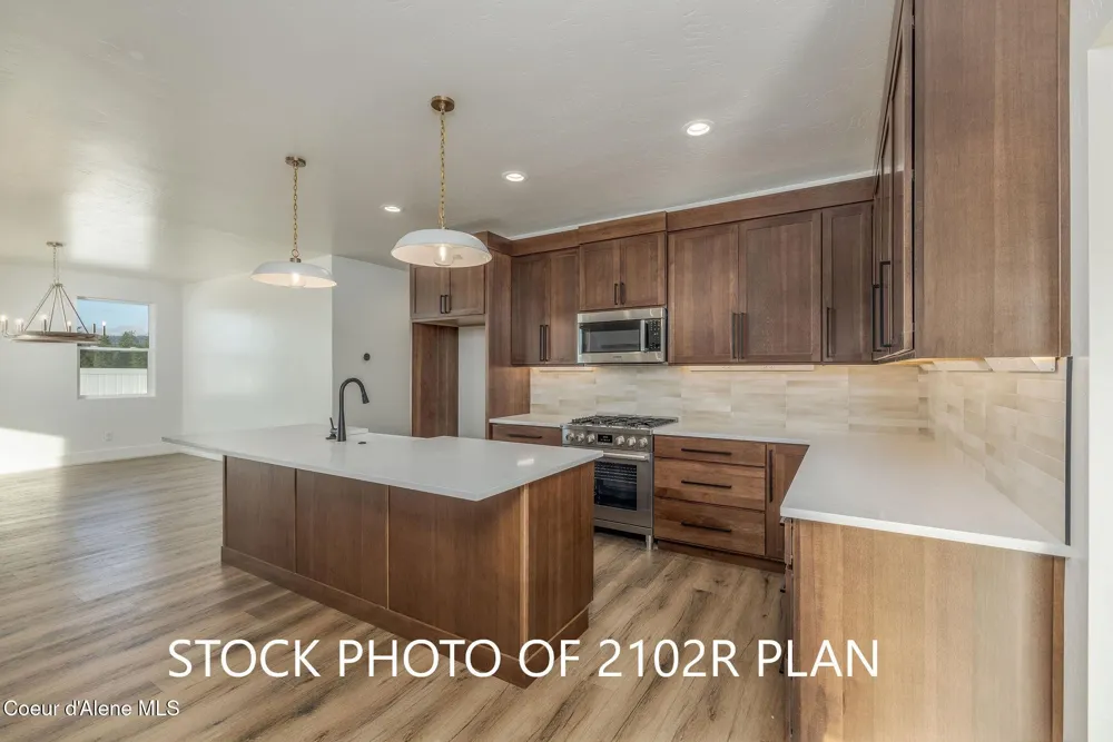 9105 W Swather Avenue Rathdrum, ID 83858