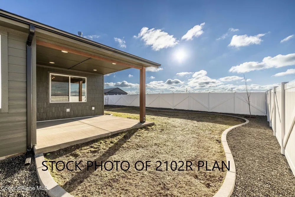 9105 W Swather Avenue Rathdrum, ID 83858