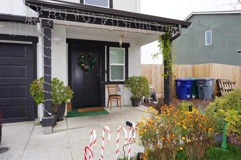 405 Greene Way Los Banos, CA 93635