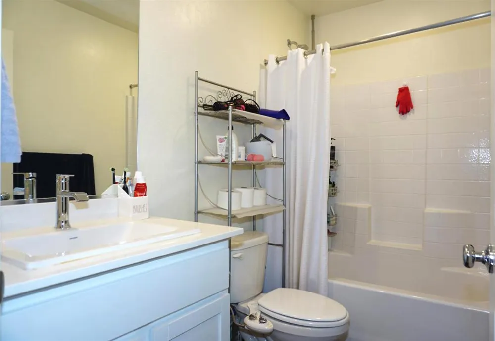 405 Greene Way Los Banos, CA 93635