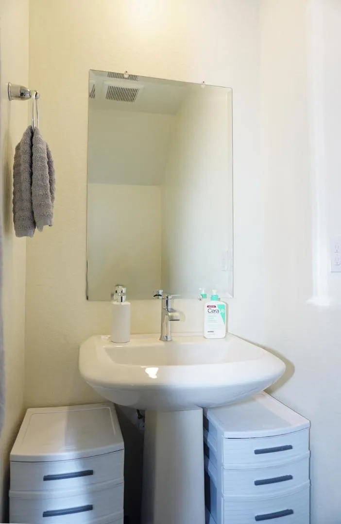 405 Greene Way Los Banos, CA 93635