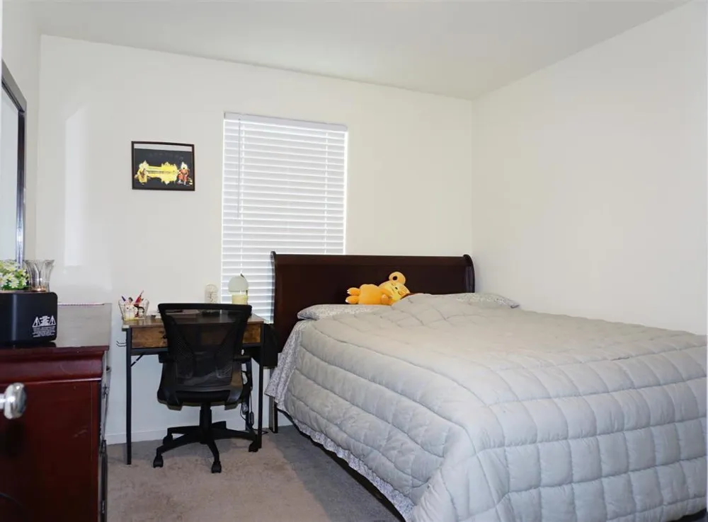 405 Greene Way Los Banos, CA 93635