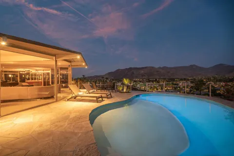 17 Cahuilla Hills Drive
