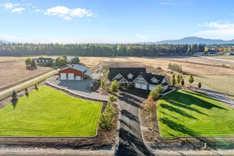 12399 Meadow Wood Lane