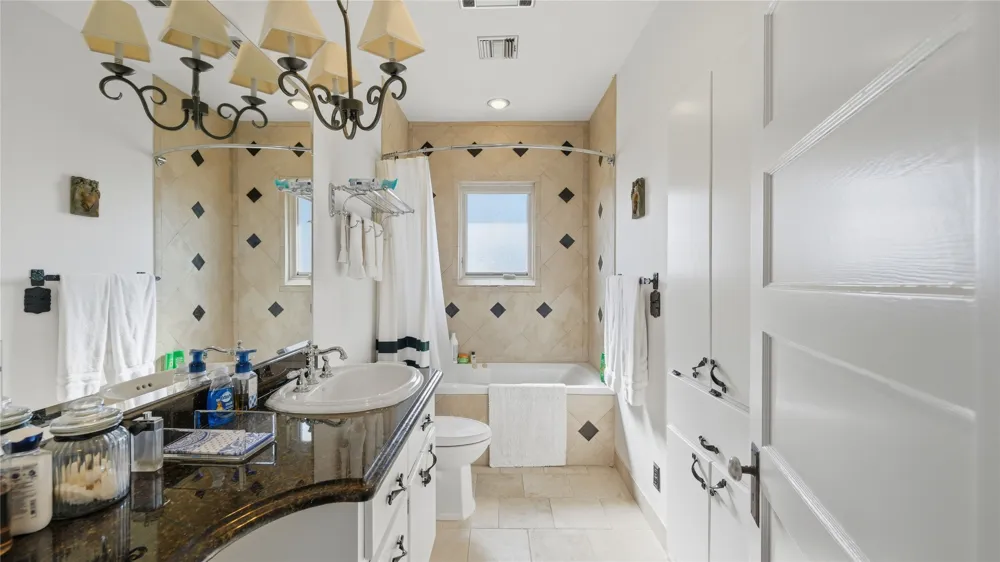 Address Not Shown Del Rio, TX 78840