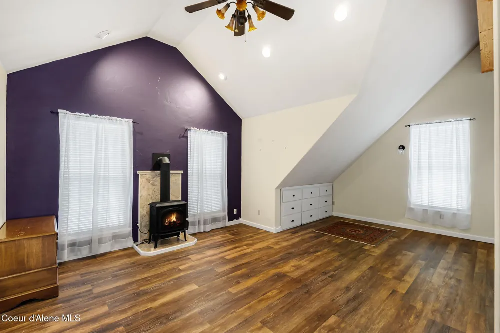 966 Kootenai Road Sandpoint, ID 83864