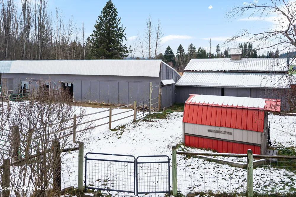 966 Kootenai Road Sandpoint, ID 83864