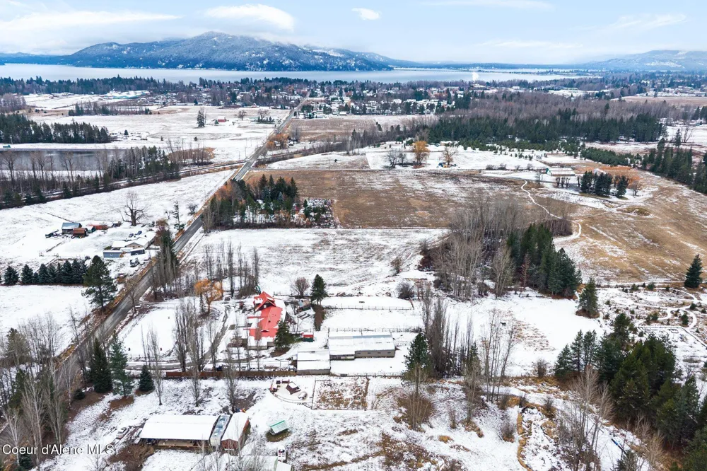 966 Kootenai Road Sandpoint, ID 83864