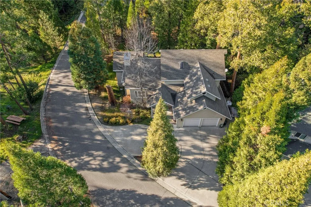 53875 Dogwood Creek Bass Lake, CA 93604