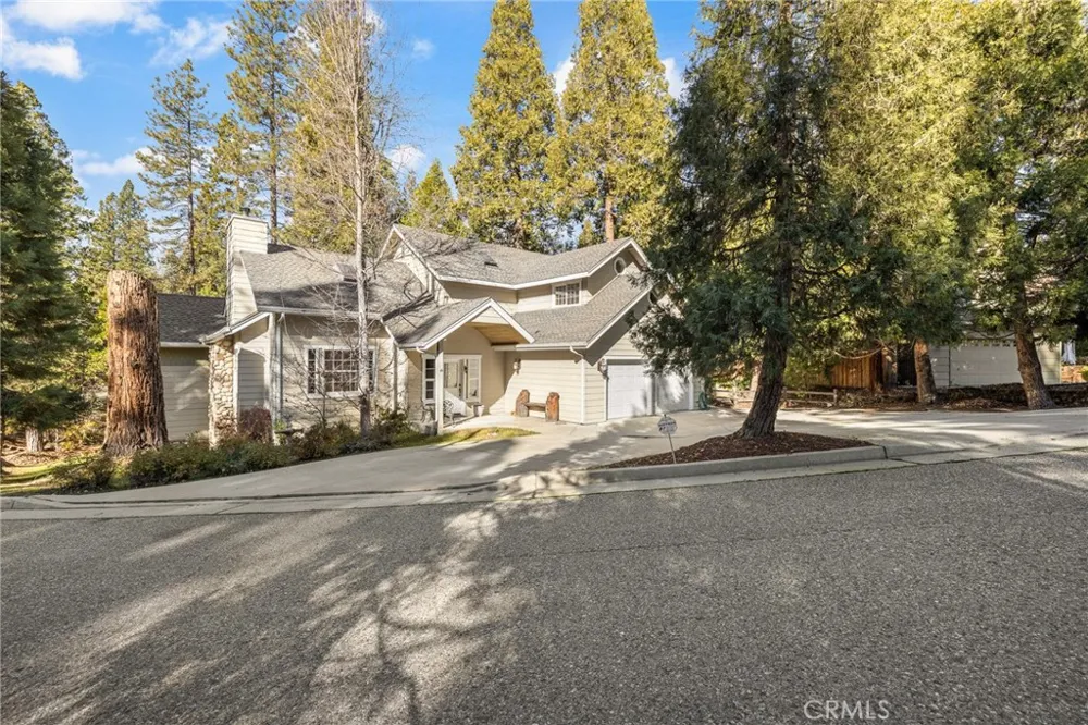 53875 Dogwood Creek Bass Lake, CA 93604
