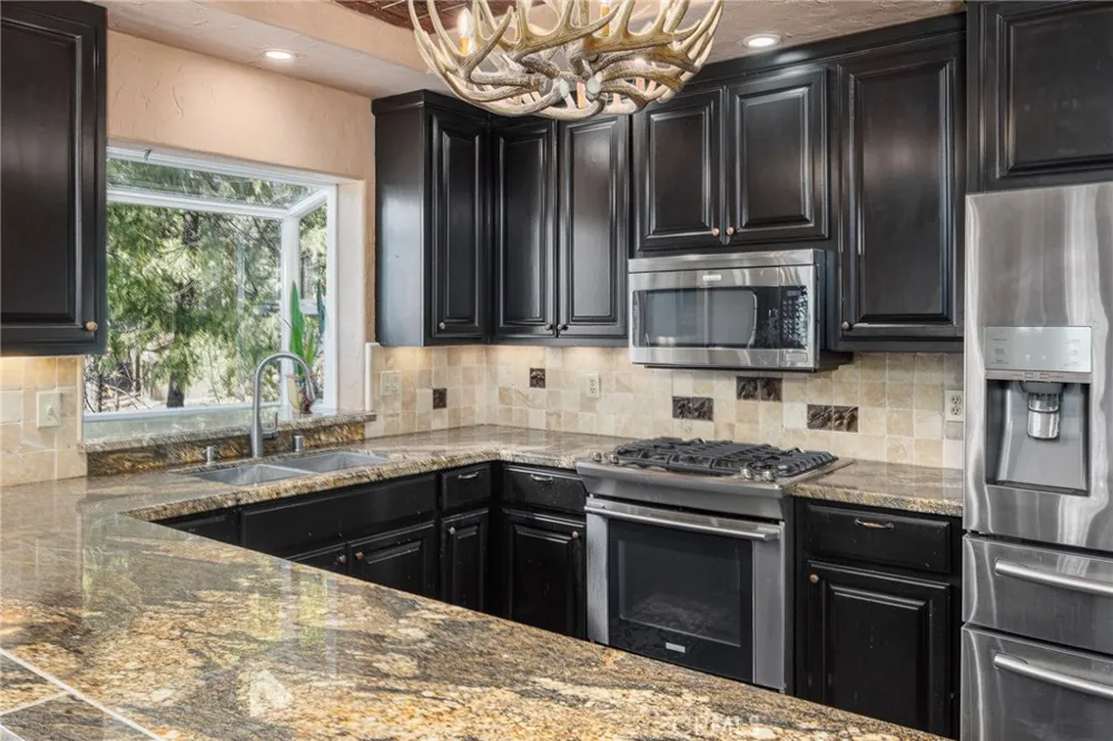 53875 Dogwood Creek Bass Lake, CA 93604