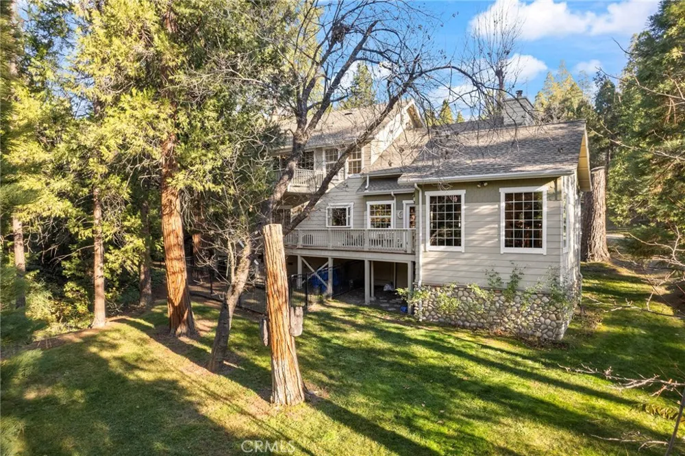 53875 Dogwood Creek Bass Lake, CA 93604