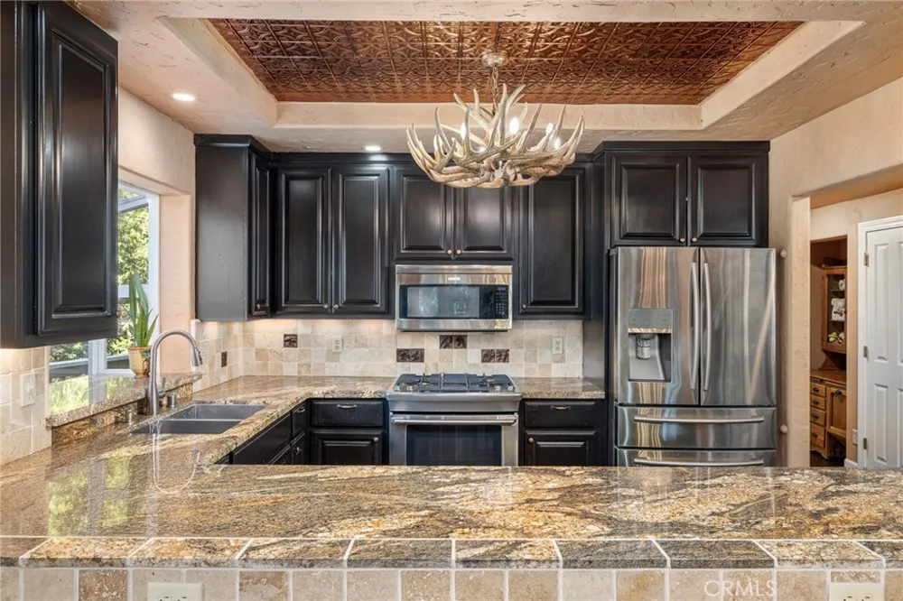 53875 Dogwood Creek Bass Lake, CA 93604