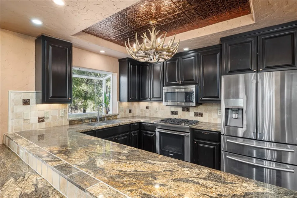 53875 Dogwood Creek Bass Lake, CA 93604