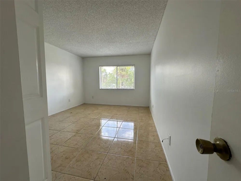 602 KENWICK CIRCLE #202 Casselberry, FL 32707