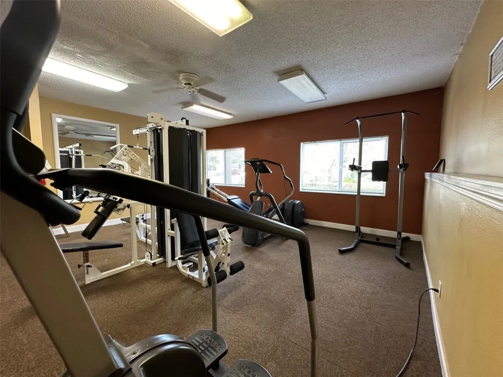 602 KENWICK CIRCLE #202 Casselberry, FL 32707