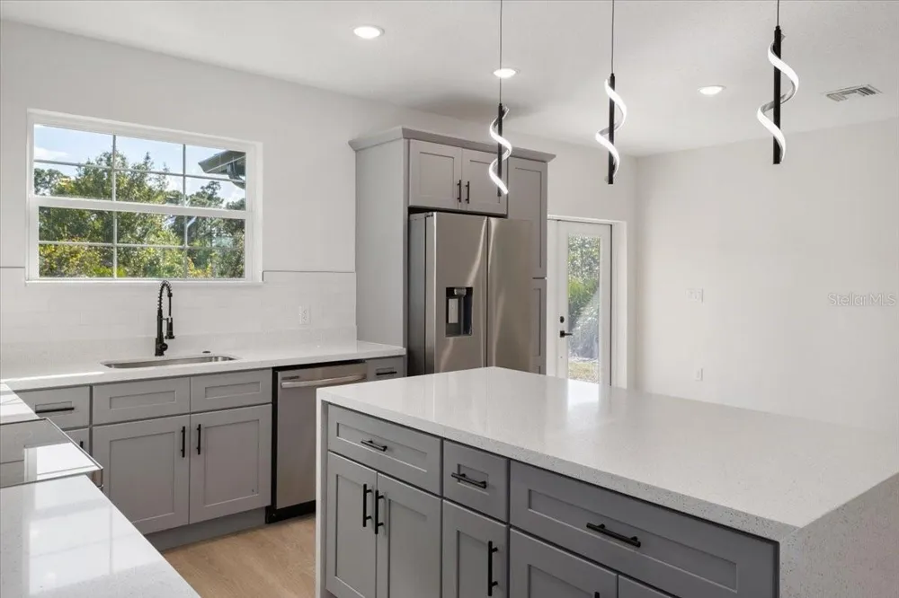 7335 ANCHA STREET Sebring, FL 33872