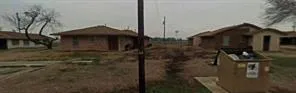 921 Tyrus Groesbeck, TX 76642