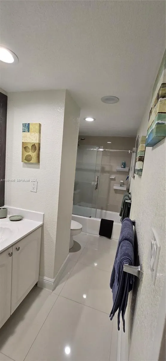 4001 S Ocean Dr #4J Hollywood, FL 33019
