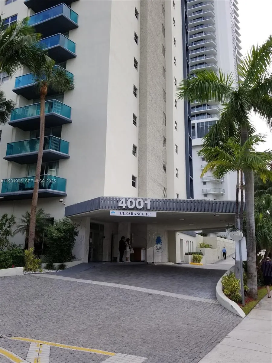 4001 S Ocean Dr #4J Hollywood, FL 33019