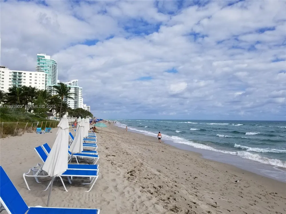 4001 S Ocean Dr #4J Hollywood, FL 33019
