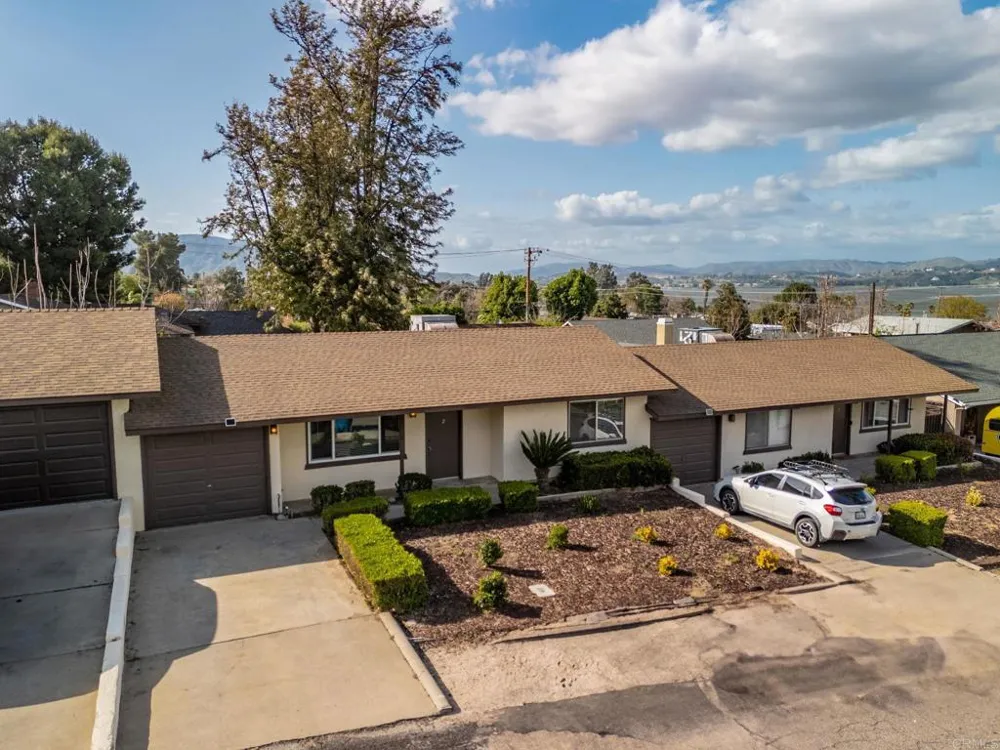 33115 Evergreen Sreet Lake Elsinore, CA 92530